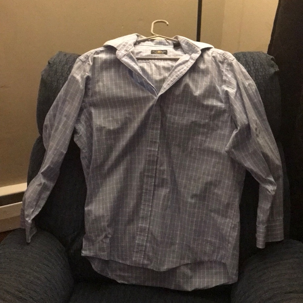 Men’s long sleeve button up dress shirt